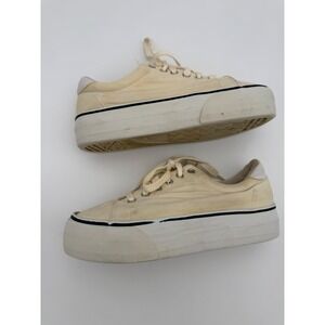 City Sneaks‎ Womens Cream Canvas Platform Sneakers Low Top Lace Up Size 7.5